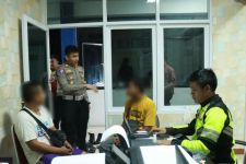Polisi Sanksi Awak Bus yang Cekcok dengan Pengendara Mobil di Bojonegoro - JPNN.com Jatim