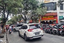 Jalan Braga Bandung Mulai Ditutup untuk Kendaraan Sabtu Dini Hari - JPNN.com Jabar