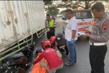 Kamis Pagi, Sepeda Motor Tabrak Truk di Sragen, Satu Orang Tewas  - JPNN.com Jateng