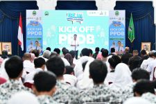 PPDB 2024: Pemkab Bekasi Tambah 20 Persen Kuota Jalur Zonasi - JPNN.com Jabar