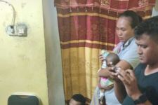 Warga Asem Jajar Surabaya Geger, Temukan Bayi di Tempat Sampah & Sepucuk Surat - JPNN.com Jatim