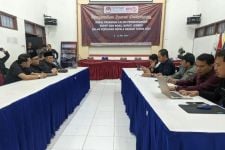 Gus Jaddin-Arismaya Daftar Calon Perseorangan ke KPU Jember untuk Pilkada 2024 - JPNN.com Jatim