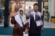 Asa Pencari Rumput di Lamongan Berangkat Haji Wujudkan Impian Sang Istri    - JPNN.com Jatim