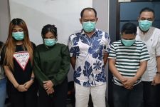 ASN Dinkes Tulungagung & Honorer BKN Surabaya Digerebek Polisi Saat Pesta Narkoba - JPNN.com Jatim