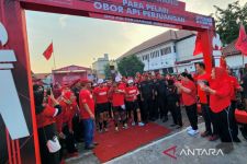 Simbol Api Perjuangan PDIP, Obor Abadi Mrapen Dikirab dari Semarang Menuju ke Jakarta - JPNN.com Jateng
