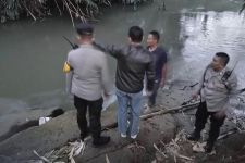 Dua Anak Tewas Terseret Arus Saat Bermain di Sungai Amprong Malang - JPNN.com Jatim