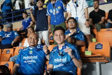 Pengalaman Tak Terlupakan Bobotoh Saat Saksikan Pertandingan Semifinal Persib di Si Jalak Harupat - JPNN.com Jabar