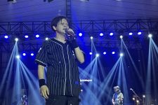 Band Gigi Meriahkan Acara Peluncuran Jingle dan Maskot Pilkada Depok - JPNN.com Jabar