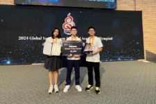 Siswa SMA VITA Harumkan Indonesia di Kancah Internasional Lewat Kompetisi AI - JPNN.com Jatim