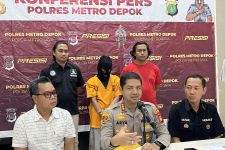 Polres Metro Depok Meringkus Peracik dan Pengedar Tembakau Sintetis - JPNN.com Jabar