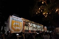 Video Mapping Show dari LZY Memukai Pengunjung Wisata Kota Lama Surabaya - JPNN.com Jatim