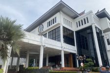 KPK Geledah Rumah Anggota DPRD Jatim Diduga Buntut Kasus Dana Hibah - JPNN.com Jatim