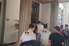 Detik-detik KPK Geledah Kantor Wali Kota Semarang, Dari Pagi Sampai Malam - JPNN.com Jateng