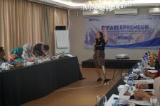 Maksimalkan Potensi Bisnis Para Difabel, Danareksa Buka Pelatihan Khusus  - JPNN.com Jabar