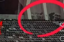 Duh, Stadion GBT Jadi Sasaran Vandalisme Seusai Pertandingan Piala AFF U-19 - JPNN.com Jatim