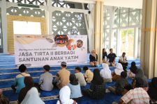 HAN 2024, Jasa Tirta II Berikan Kebahagiaan untuk 120 Anak Yatim - JPNN.com Jabar