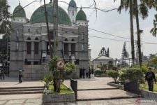 Jenazah Wapres Hamzah Haz Dimakamkan di Puncak Bogor - JPNN.com Jabar