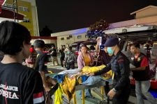 Gegara Kebakaran, 25 Pasien RS Citra Arafiq Dievakuasi ke RS Bhayangkara Brimob - JPNN.com Jabar