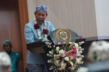 Asmawa Tosepu Minta ASN Kabupaten Bogor Untuk Tidak Takut Lapor Polisi Jika Diperas! - JPNN.com Jabar