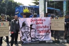 Sindiran untuk MU dan NU: Dipisahkan Qunut, Disatukan Tambang - JPNN.com Jogja