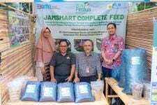 PLN NP Cirata Dukung Inovasi Eceng Gondok Jadi Pakan Ternak di Bandung Barat - JPNN.com Jabar