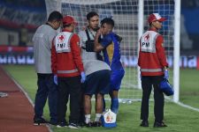 Kondisi Terkini Cedera Penyerang Sayap Persib Febri Hariyadi - JPNN.com Jabar