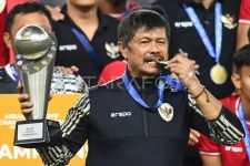 Indonesia Juara AFF U-19, Indra Sjafri Bernazar Kembali Kunjungi Masjidil Haram - JPNN.com Jatim