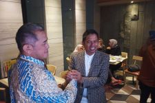 Kirim Utusan Golkar, Airlangga Minta Dedi Mulyadi Maju Sebagai Cagub di Pilkada Jabar 2024 - JPNN.com Jabar