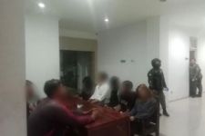 Belasan ABG di Surabaya Terjaring Razia Saat Pesta Miras, Disanksi Rawat ODGJ - JPNN.com Jatim