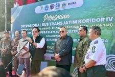 Bus Trans Jatim Koridor IV Rute Gresik Lamongan Resmi Beroperasi - JPNN.com Jatim