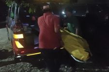 Kesaksian Warga Soal Pria Tewas Berlumuran Darah di Indekos Depok - JPNN.com Jabar