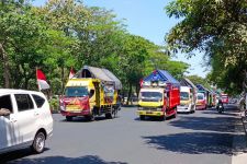 Asosiasi Pengusaha Truk Indonesia Jatim Gelar Aksi Tolak Larangan Operasi 16 Hari - JPNN.com Jatim