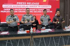 Melanggar Izin Tinggal, 6 WNA dari India & Tiongkok Ditangkap Imigrasi Surabaya - JPNN.com Jatim