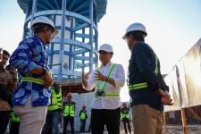 Wali Kota Eri Targetkan Seluruh Wilayah Teraliri Air PDAM di Tahun 2025     - JPNN.com Jatim