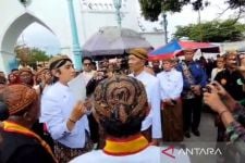 Sekatenan di Solo Sempat Ricuh, Lembaga Dewan Adat Keraton Surakarta Buka Suara - JPNN.com Jateng