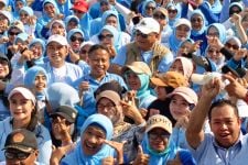 Ribuan Warga Depok Hadiri Senam Sehat Bersama Supian-Chandra - JPNN.com Jabar