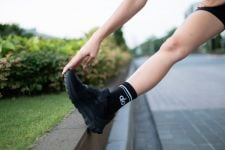 Alo Yoga Mulai Langkah Baru dengan Peluncuran Running Sneaker - JPNN.com Jabar