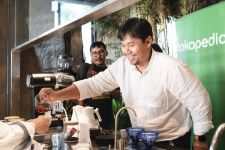 Hari Kopi Sedunia: Kisah Jatuh Bangun Fugol Coffee Roasters di Dunia Kopi Tanah Air - JPNN.com Jabar