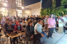 Sapa Seniman dan Budayawan Sumedang, Cagub Jeje Siapkan Program Insentif Pelaku Seni - JPNN.com Jabar