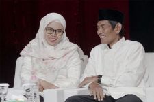 Dituding Dapat Bocoran Soal Debat, Cabup Demak Eisti'anah Buka Suara, Tegas! - JPNN.com Jateng