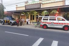 Pria Ditemukan Tewas di Masjid Sukoharjo  - JPNN.com Jateng