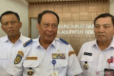 Wamenhub Siapkan Sejumlah Strategi Demi Atasi Kemacetan di Puncak Bogor - JPNN.com Jabar