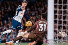 Pesta Gol di Etihad Stadium: Tottenham Perkasa, Maddison Rayakan Ultah dengan 2 Gol - JPNN.com Jateng