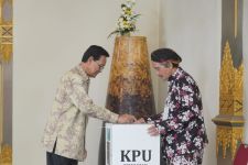 Sri Sultan Tunaikan Hak Pilih di Pilkada, Begini Pesannya - JPNN.com Jogja