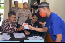 Tahanan di Polres Bantul Ikut Mencoblos pada Pilkada 2024 - JPNN.com Jogja