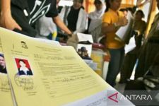 Disnakertrans Karawang Terbitkan Puluhan Ribu Kartu Kuning untuk Pencaker di 2024 - JPNN.com Jabar