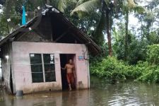 Hujan Lebat, Banjir Melanda Cilacap, BPBD Siaga - JPNN.com Jateng