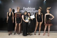 16 Desianer Muda Unjuk Karya Pada Fashion Momentum 2024 Graduation Show - JPNN.com Jatim