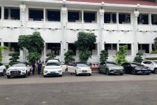 Pemkot Surabaya Mulai Beralih ke Mobil Listrik, Datangkan 5 Unit dengan Sistem Sewa - JPNN.com Jatim