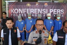 Jaringan Curanmor Antarprovinsi di Magelang Terungkap, Lima Tersangka Ditahan - JPNN.com Jateng